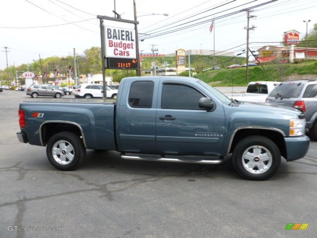 2007 Silverado 1500 LT Z71 Extended Cab 4x4 - Blue Granite Metallic / Ebony Black photo #8