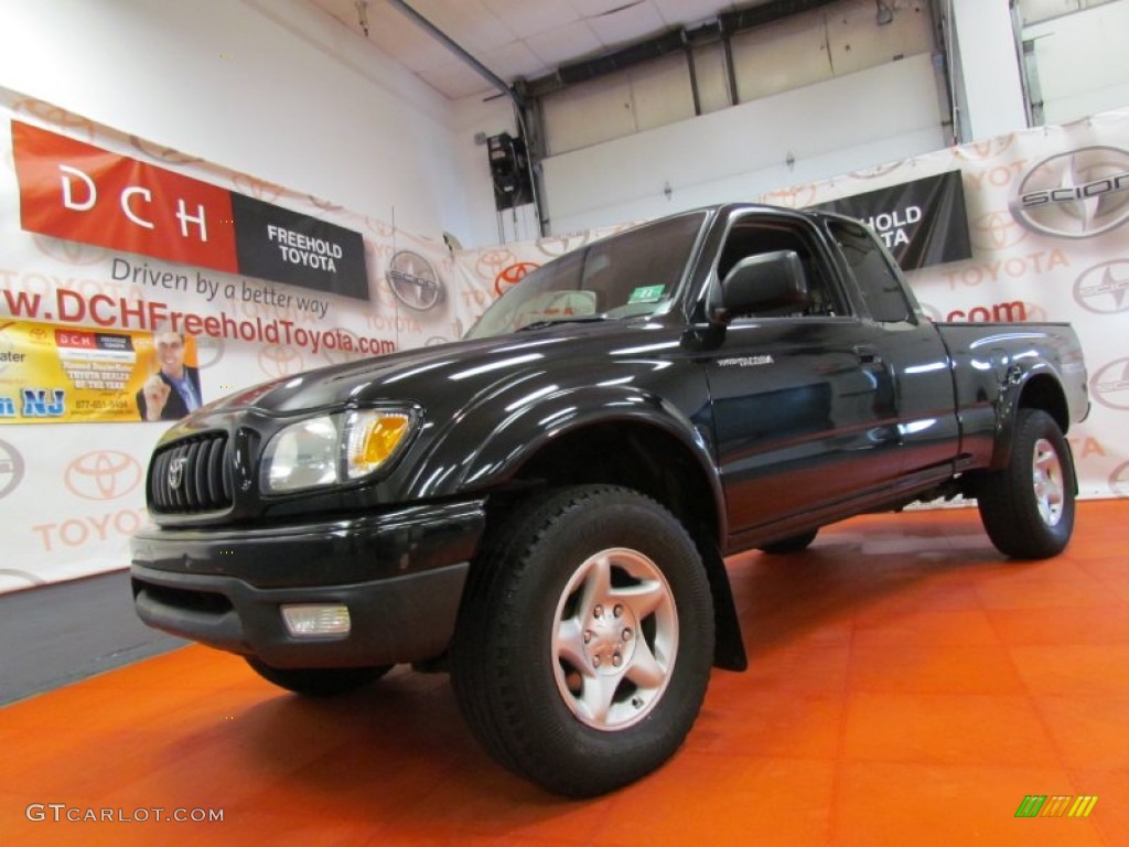 2004 Tacoma V6 TRD Xtracab 4x4 - Black Sand Pearl / Charcoal photo #1