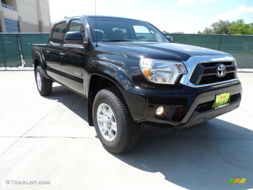 Black Toyota Tacoma