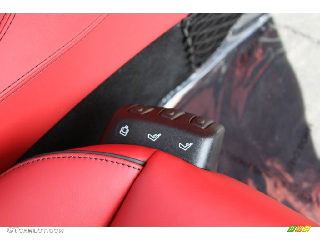 2011 Mercedes-Benz SLS AMG Controls Photo #64601085