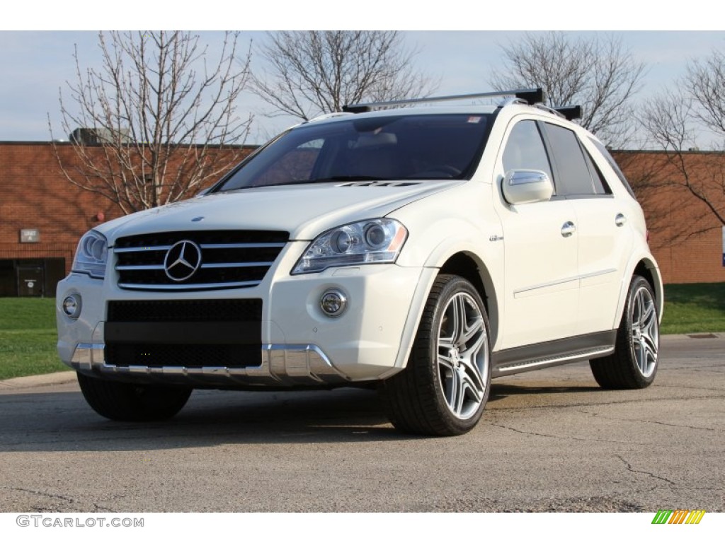 Arctic White 2010 Mercedes-Benz ML 63 AMG 4Matic Exterior Photo #64602867