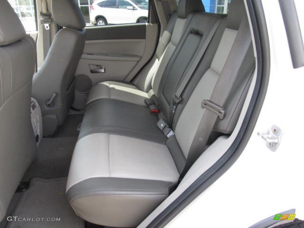 2008 Grand Cherokee Limited 4x4 - Stone White / Dark Khaki/Light Graystone photo #8