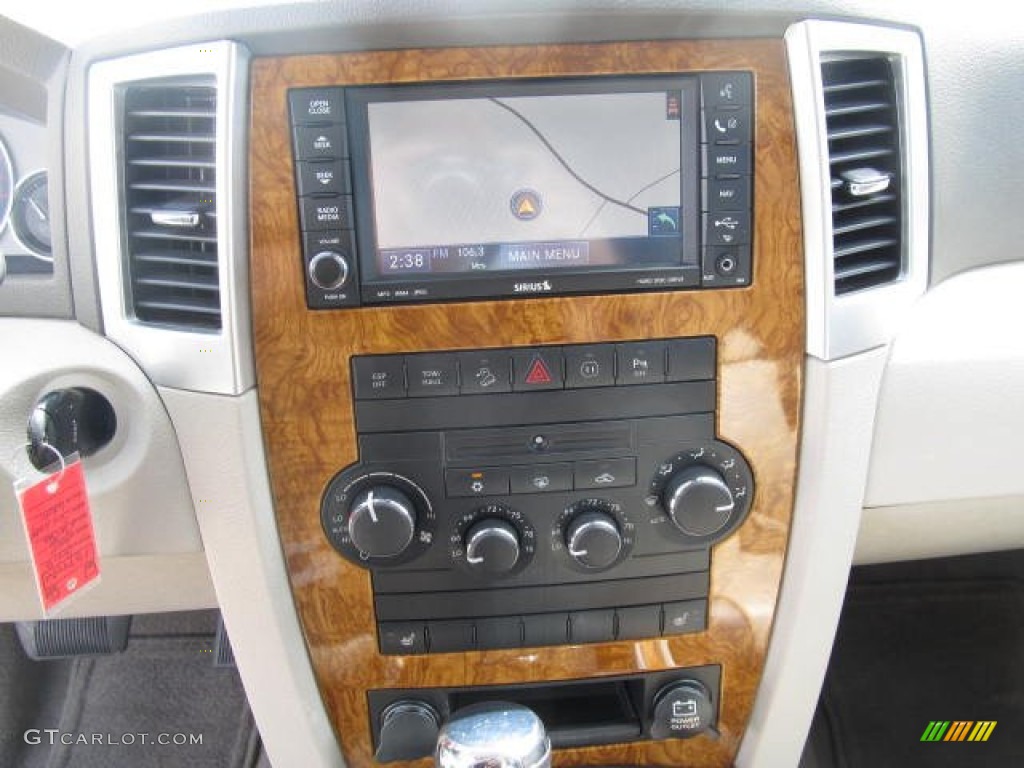 2008 Grand Cherokee Limited 4x4 - Stone White / Dark Khaki/Light Graystone photo #12