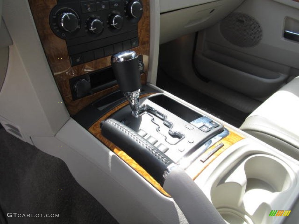 2008 Grand Cherokee Limited 4x4 - Stone White / Dark Khaki/Light Graystone photo #13