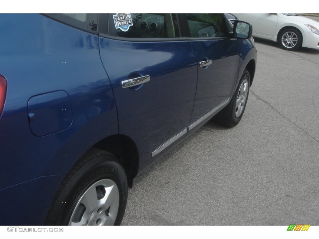 2011 Rogue S AWD - Indigo Blue Metallic / Black photo #6