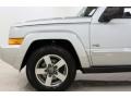 Bright Silver Metallic - Commander 4x4 Photo No. 28