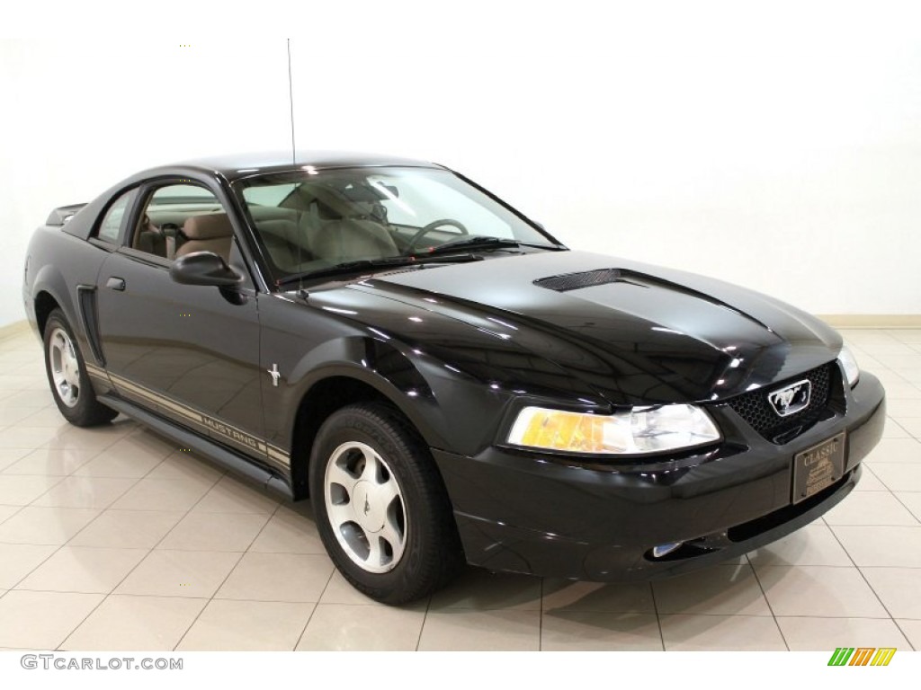 2000 Mustang V6 Coupe - Black / Medium Parchment photo #1