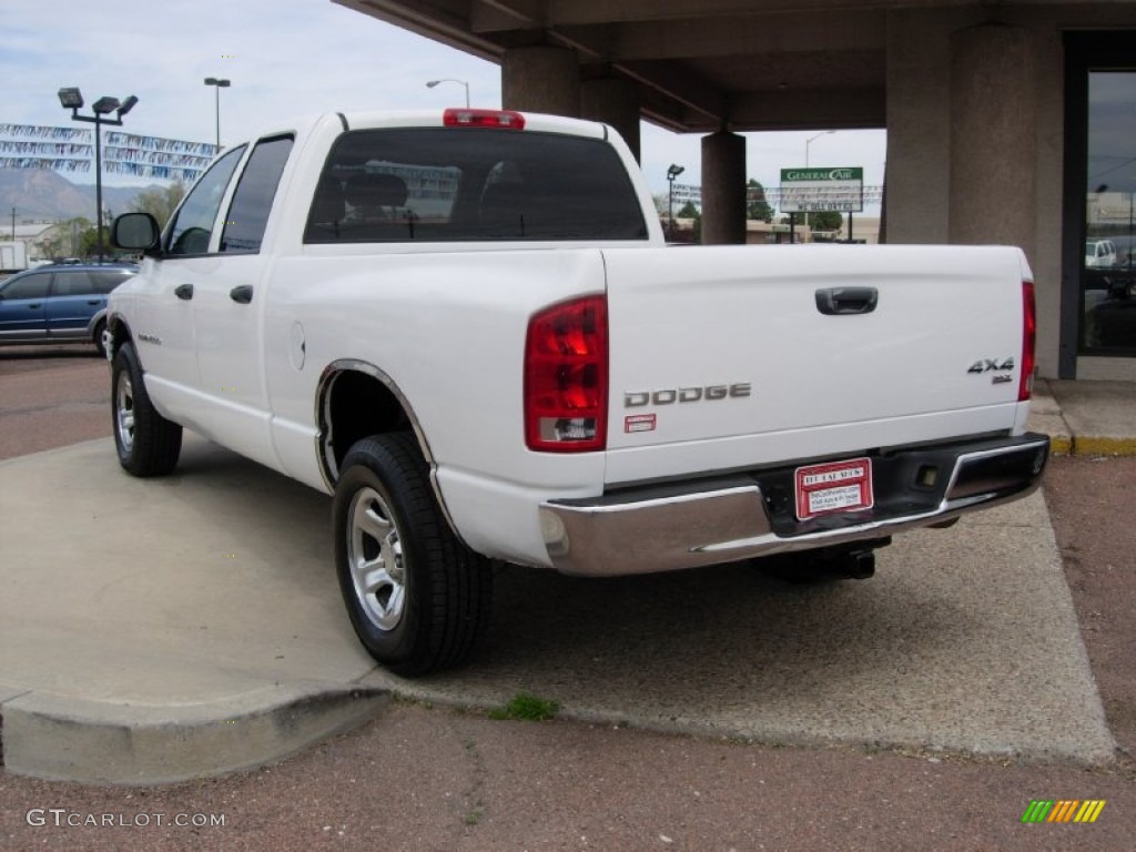 2004 Ram 1500 SLT Quad Cab 4x4 - Bright White / Dark Slate Gray photo #4