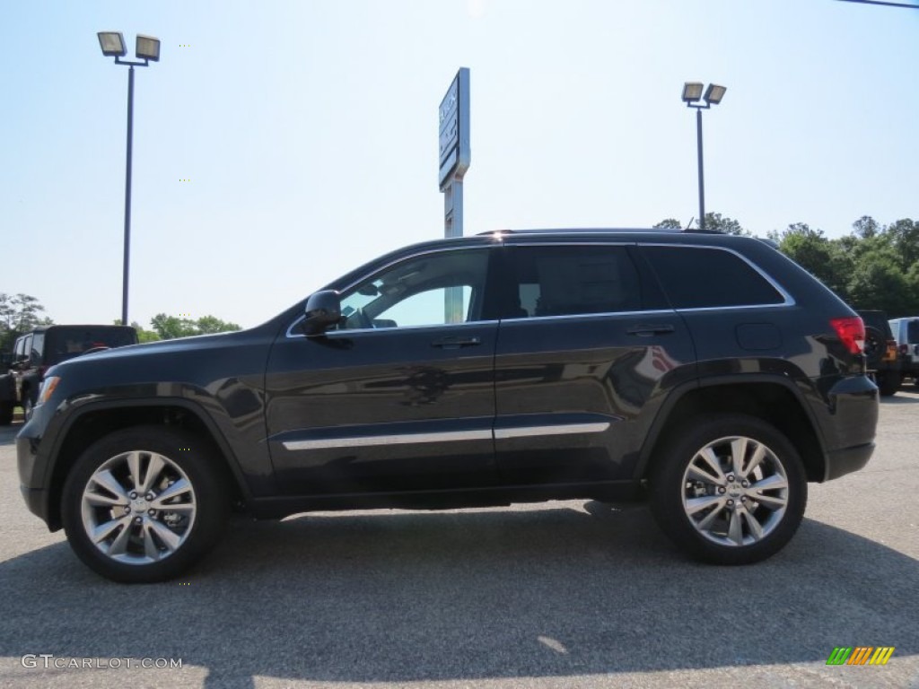 2012 Grand Cherokee Laredo - Maximum Steel Metallic / Black photo #4