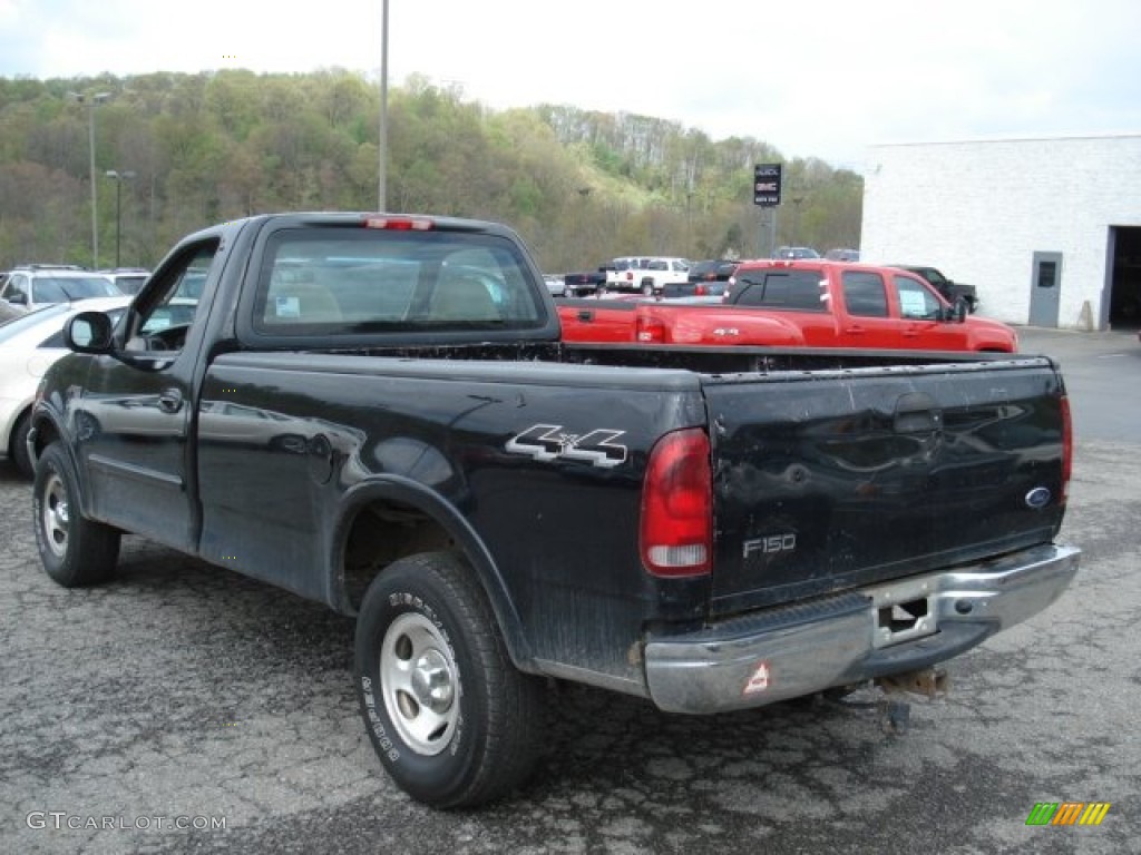 2001 F150 XLT Regular Cab 4x4 - Black / Dark Graphite photo #4