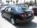 Black - Jetta SE Sedan Photo No. 4