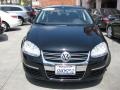 Black - Jetta SE Sedan Photo No. 6