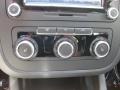 Black - Jetta SE Sedan Photo No. 14
