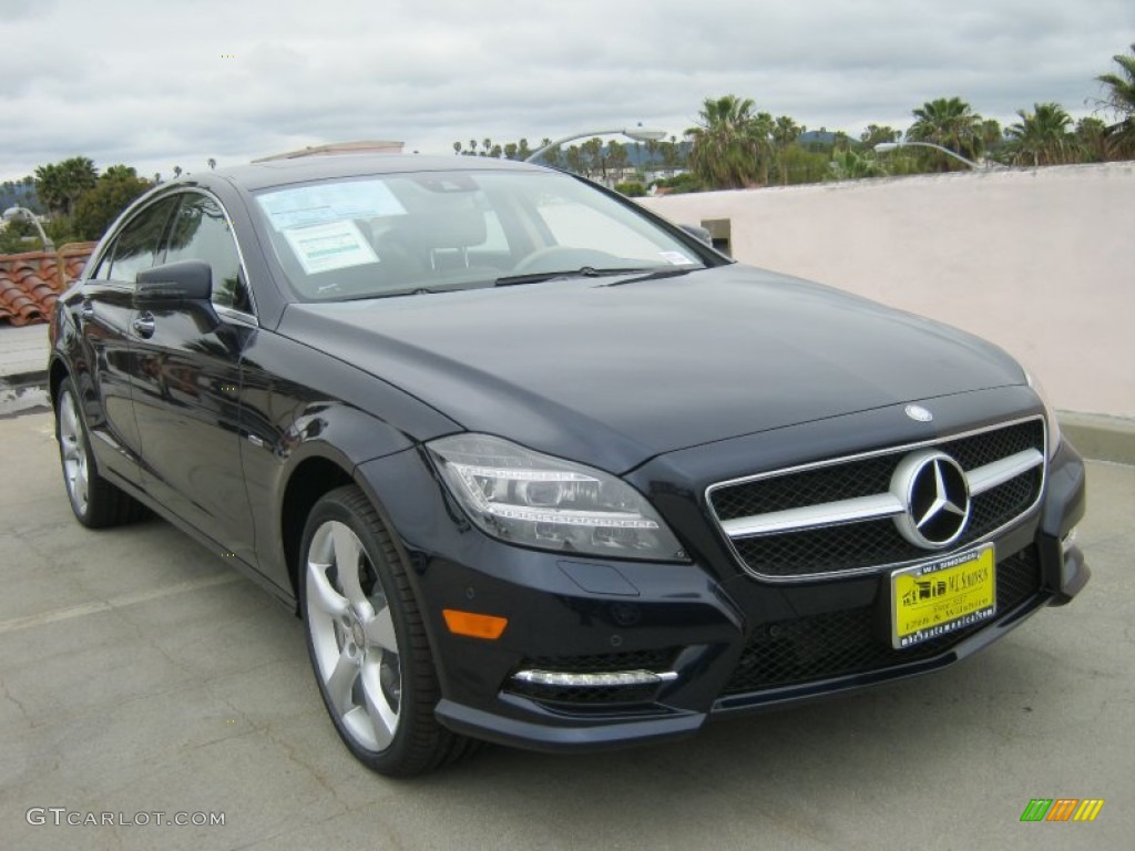 Lunar Blue Metallic Mercedes-Benz CLS