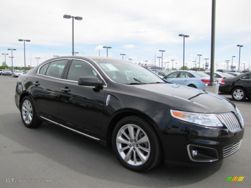 Tuxedo Black Metallic Lincoln MKS