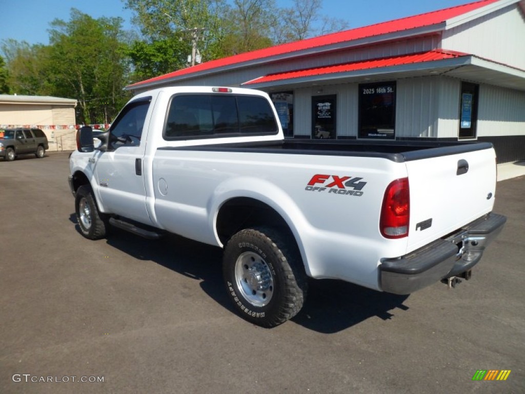 2004 F250 Super Duty XLT Regular Cab 4x4 - Oxford White / Medium Flint photo #5