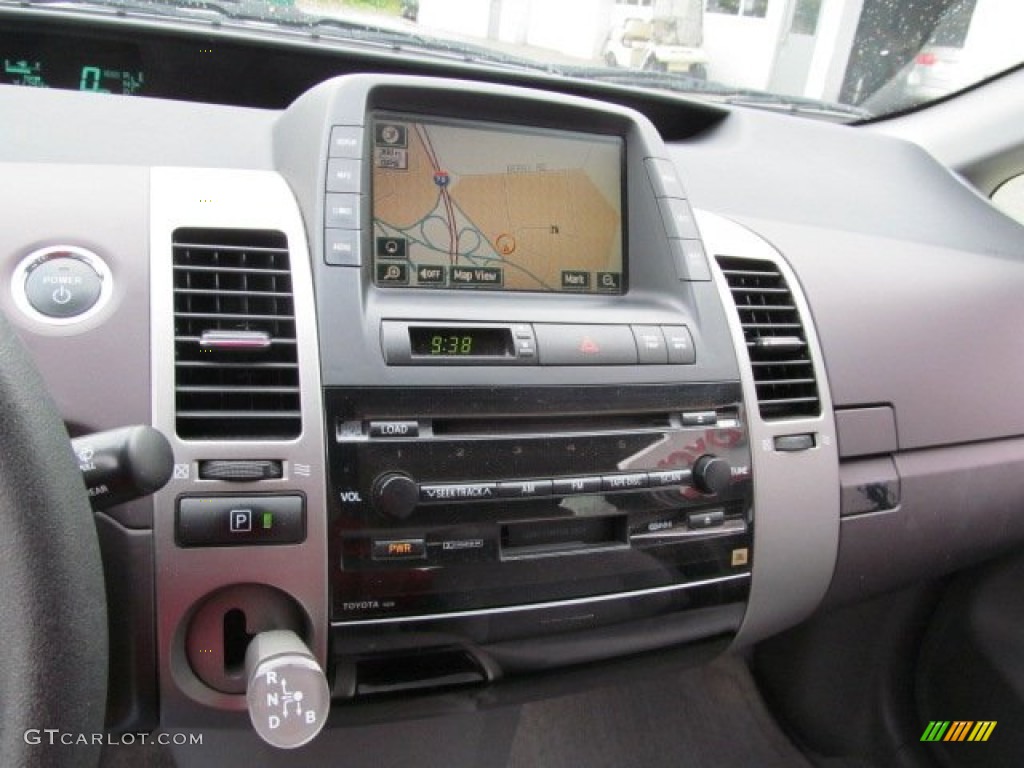 2005 Prius Hybrid - Super White / Gray/Burgundy photo #14