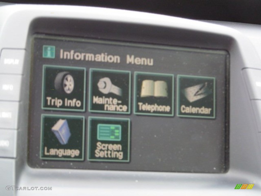 2005 Prius Hybrid - Super White / Gray/Burgundy photo #16