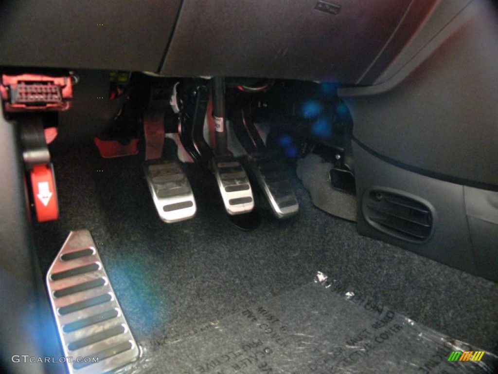 2012 Fiat 500 Abarth Controls Photo #64622255