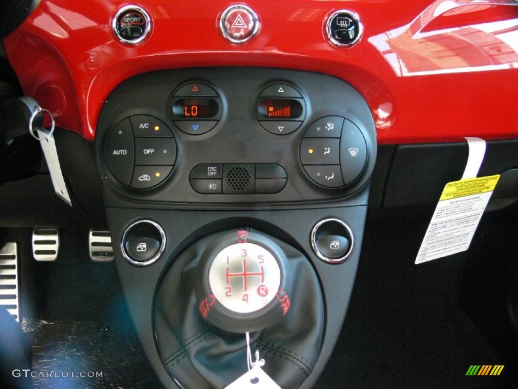 2012 Fiat 500 Abarth Controls Photo #64622325