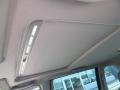 Highlight Silver - MPV LX Photo No. 13