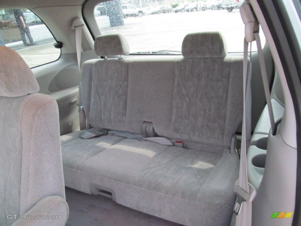 2000 MPV LX - Highlight Silver / Gray photo #17