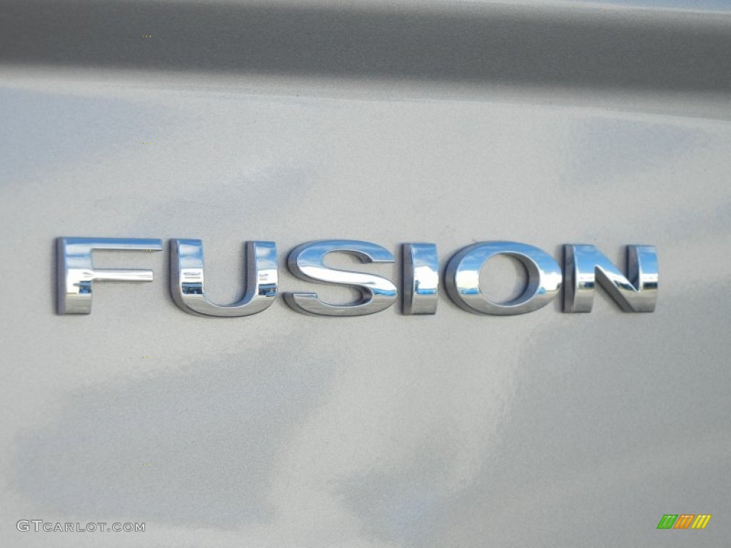 2010 Fusion Sport - Brilliant Silver Metallic / Charcoal Black/Sport Black photo #9