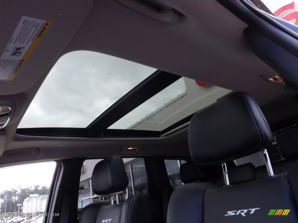 2012 Jeep Grand Cherokee SRT8 4x4 Sunroof Photo #64627012