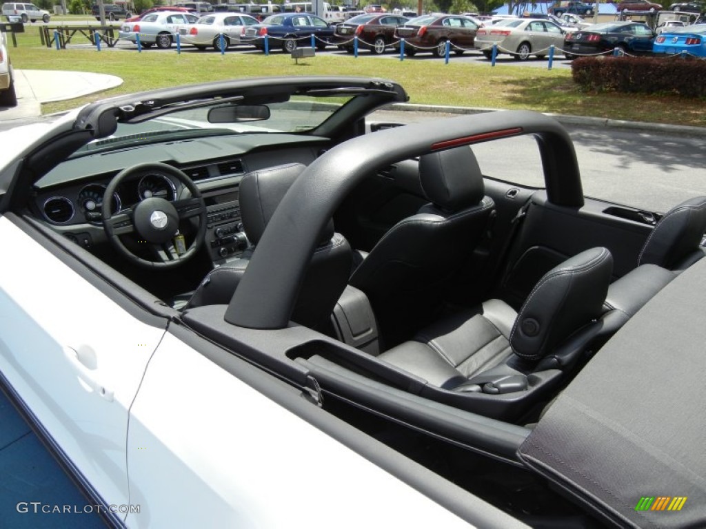 2011 Mustang GT Premium Convertible - Performance White / Charcoal Black photo #11