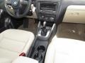 Candy White - Jetta SE Sedan Photo No. 6