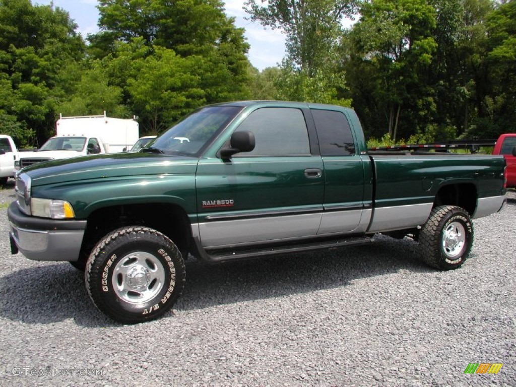 2000 Ram 2500 SLT Extended Cab 4x4 - Forest Green Pearlcoat / Agate photo #2