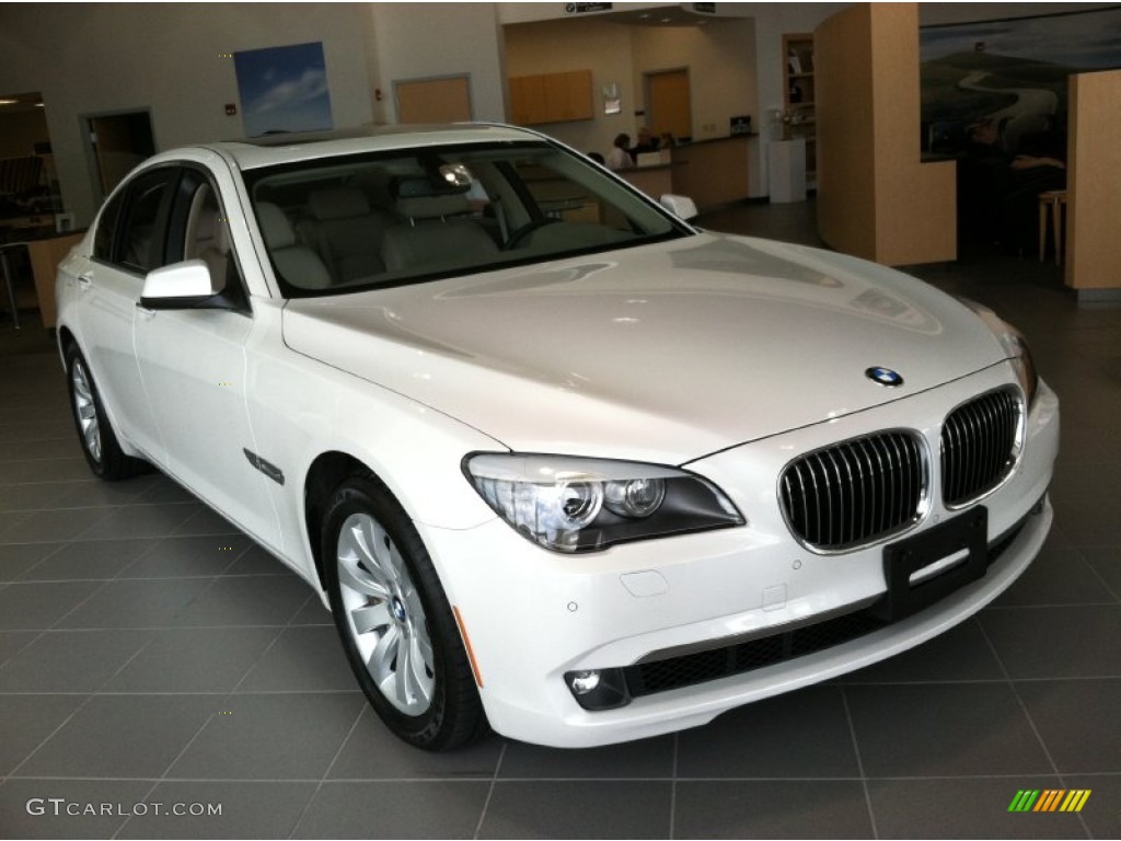 2011 7 Series 750i xDrive Sedan - Mineral White Metallic / Oyster Nappa Leather photo #2