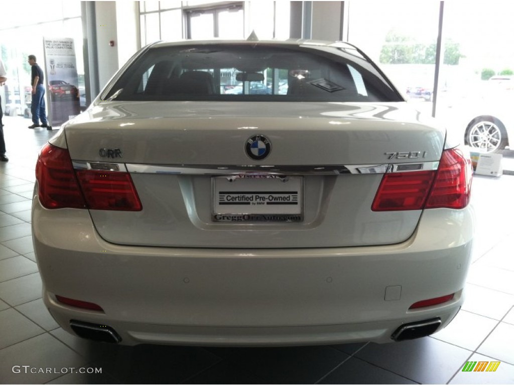 2011 7 Series 750i xDrive Sedan - Mineral White Metallic / Oyster Nappa Leather photo #6