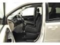 Stone White - Grand Caravan Mainstreet Photo No. 9