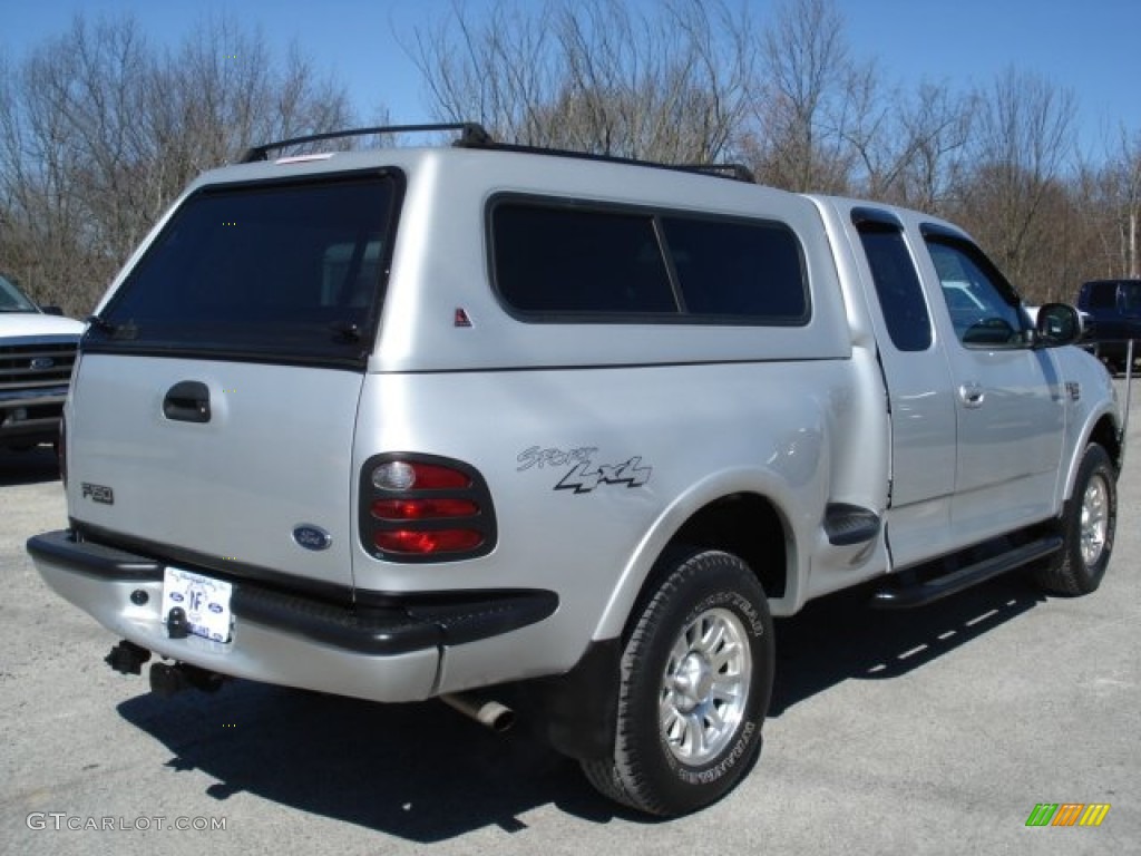 2002 F150 XLT SuperCab 4x4 - Silver Metallic / Medium Graphite photo #8