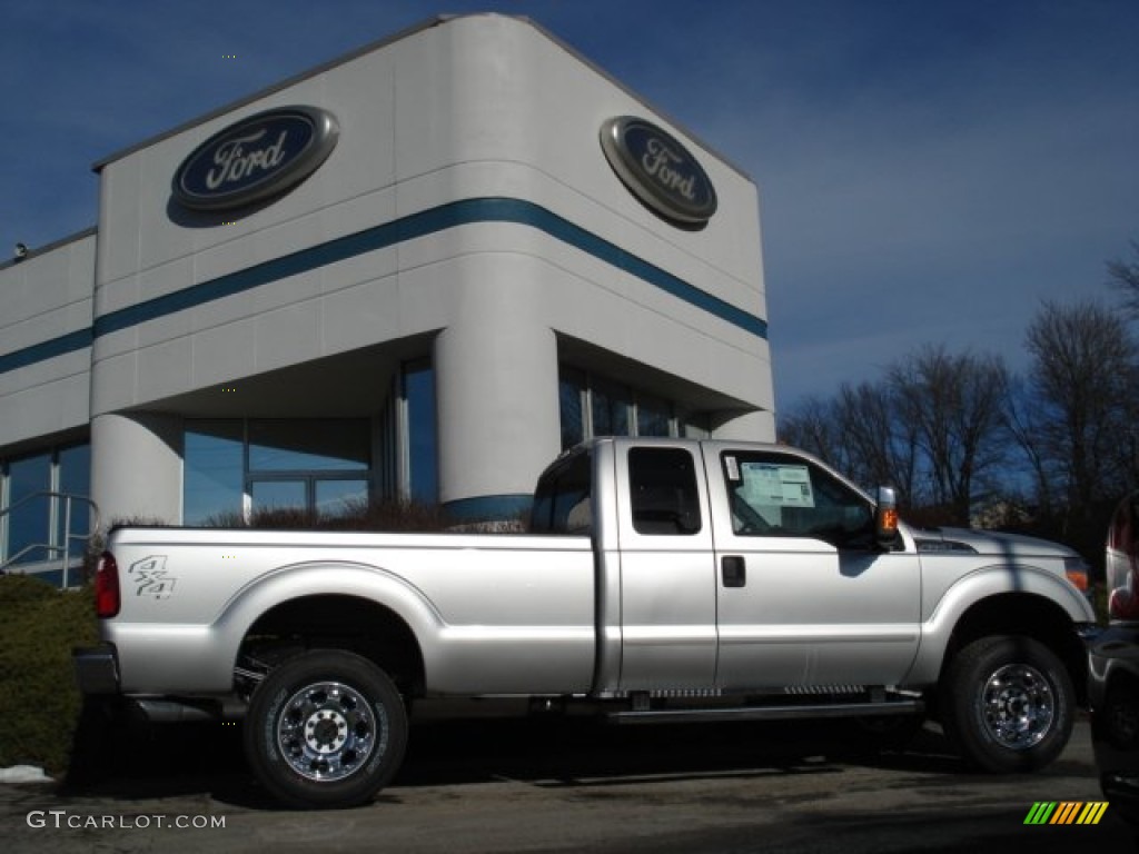 2012 F350 Super Duty XLT SuperCab 4x4 - Ingot Silver Metallic / Steel photo #1