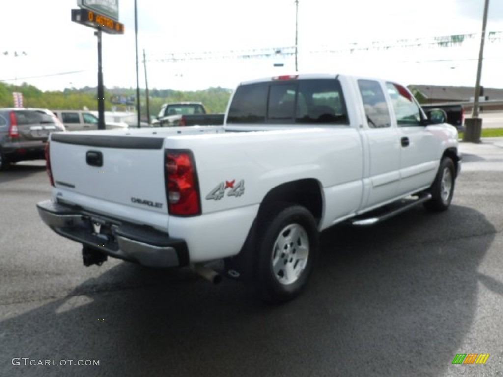 2004 Silverado 1500 LT Extended Cab 4x4 - Summit White / Medium Gray photo #7