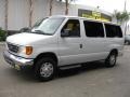 2007 Oxford White Ford E Series Van E150 Passenger  photo #3