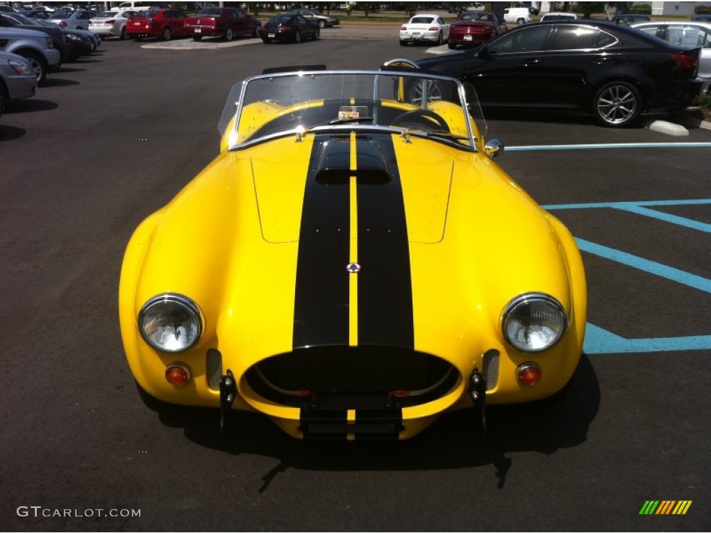 1965 Cobra Superformance Roadster - Yellow / Black photo #4