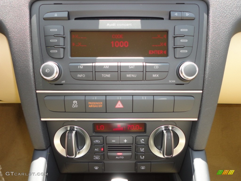 2012 Audi A3 2.0T Controls Photo #64643345