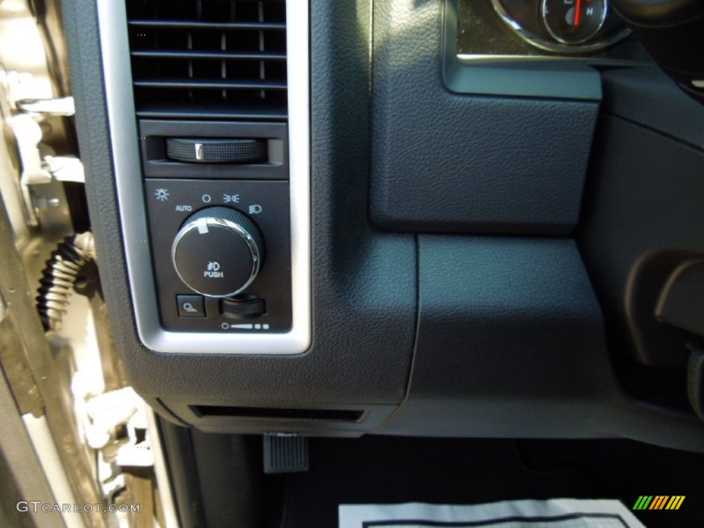 2012 Ram 1500 Sport R/T Regular Cab - Bright Silver Metallic / Dark Slate Gray photo #25