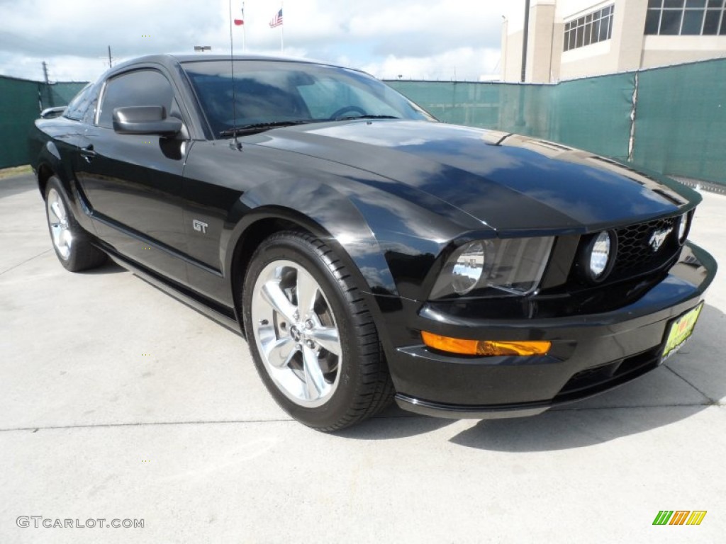 2008 Mustang GT Deluxe Coupe - Black / Dark Charcoal photo #1