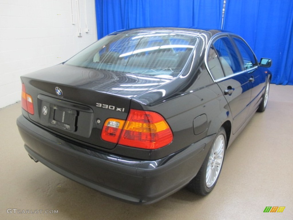 2003 3 Series 330xi Sedan - Jet Black / Black photo #9