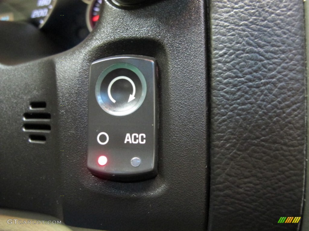 2005 Chevrolet Corvette Coupe Controls Photo #64650917