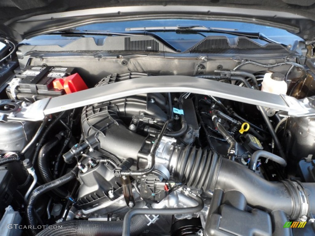 2013 Ford Mustang V6 Premium Convertible 3.7 Liter DOHC 24-Valve Ti-VCT V6 Engine Photo #64651831