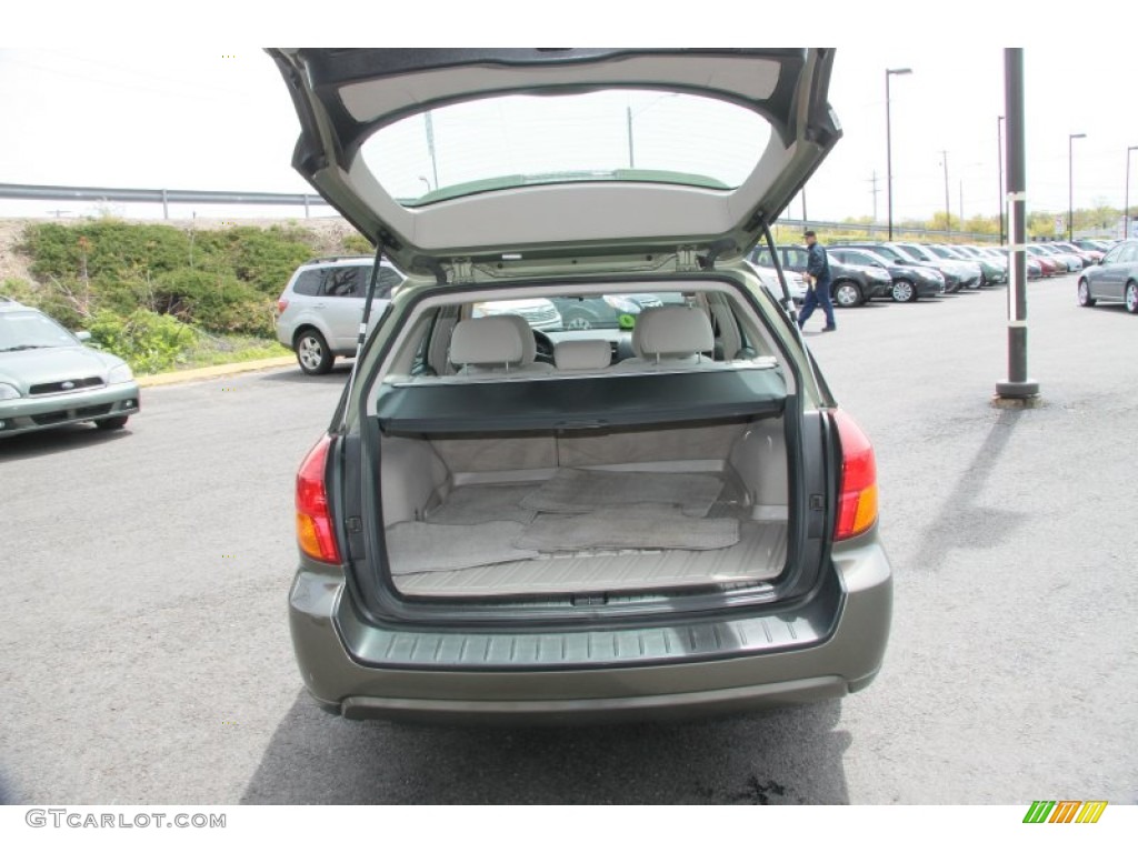 2005 Outback 2.5i Wagon - Willow Green Opal / Taupe photo #8