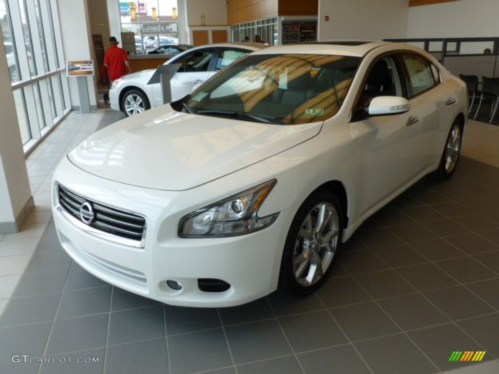 2012 Maxima 3.5 SV - Winter Frost White / Charcoal photo #3