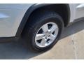 Bright Silver Metallic - Grand Cherokee Laredo Photo No. 7