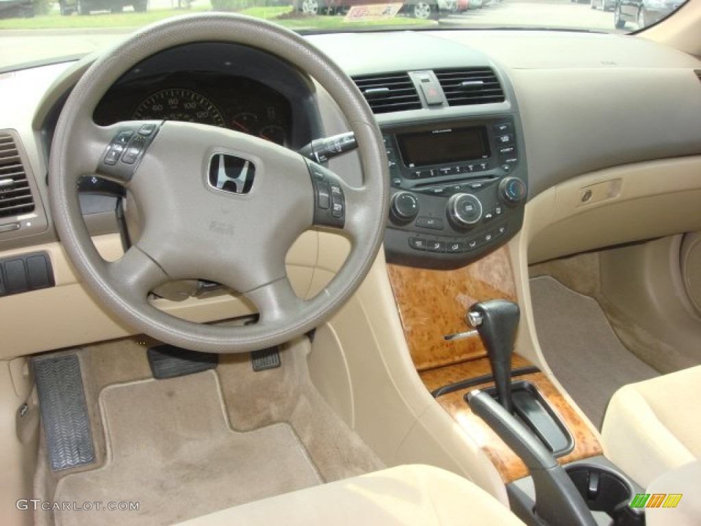 2004 Accord EX Sedan - Deep Green Pearl / Ivory photo #10