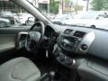 Classic Silver Metallic - RAV4 4WD Photo No. 17